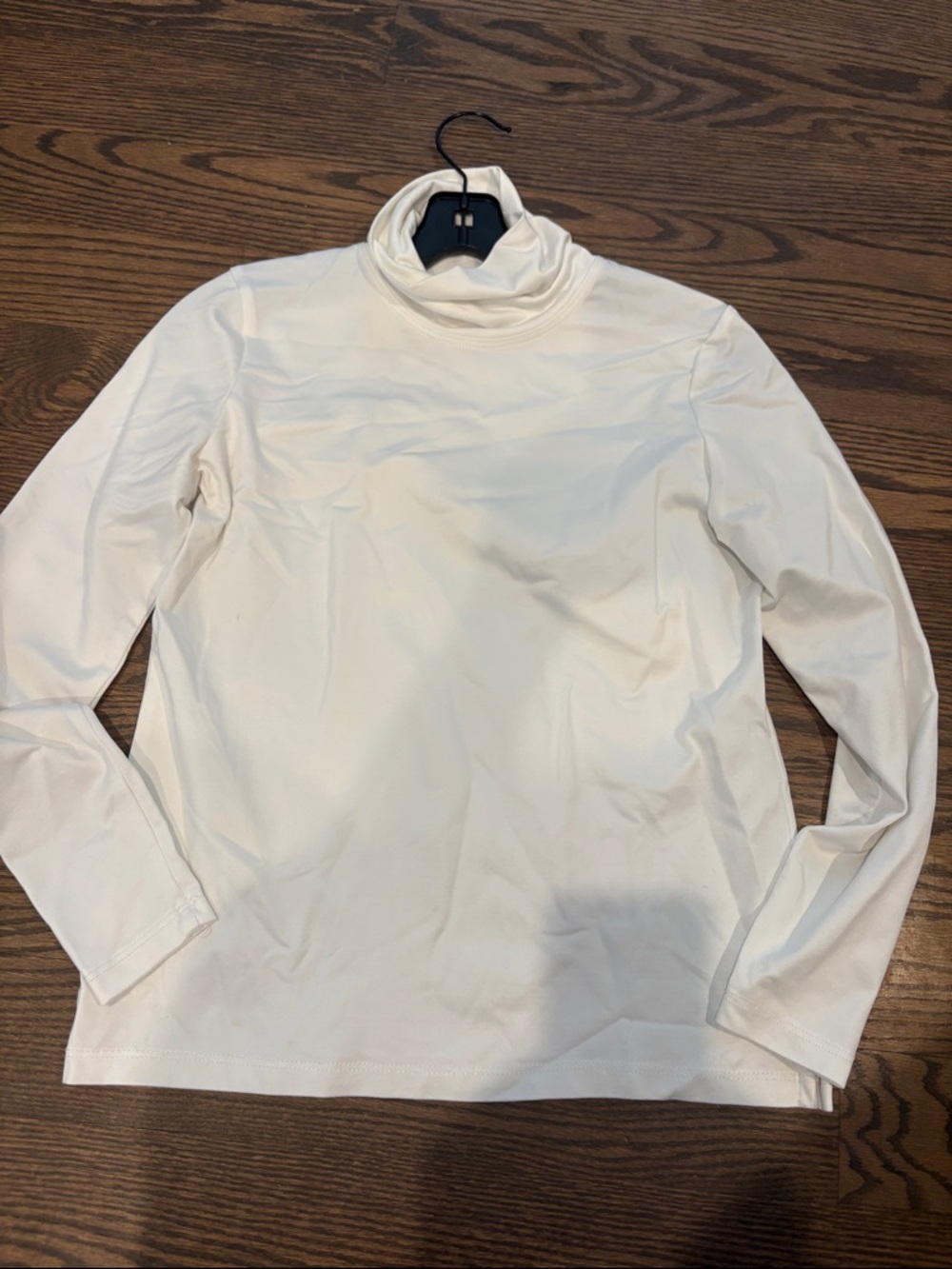 Men's Cream Turtleneck Long-Sleeve Knit Top